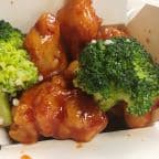 Best General Tso's Chicken in Oakland, CA